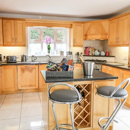 בית נופש 12 Hillview *