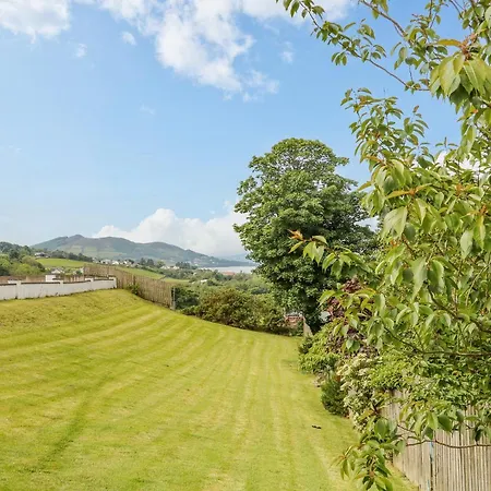12 Hillview